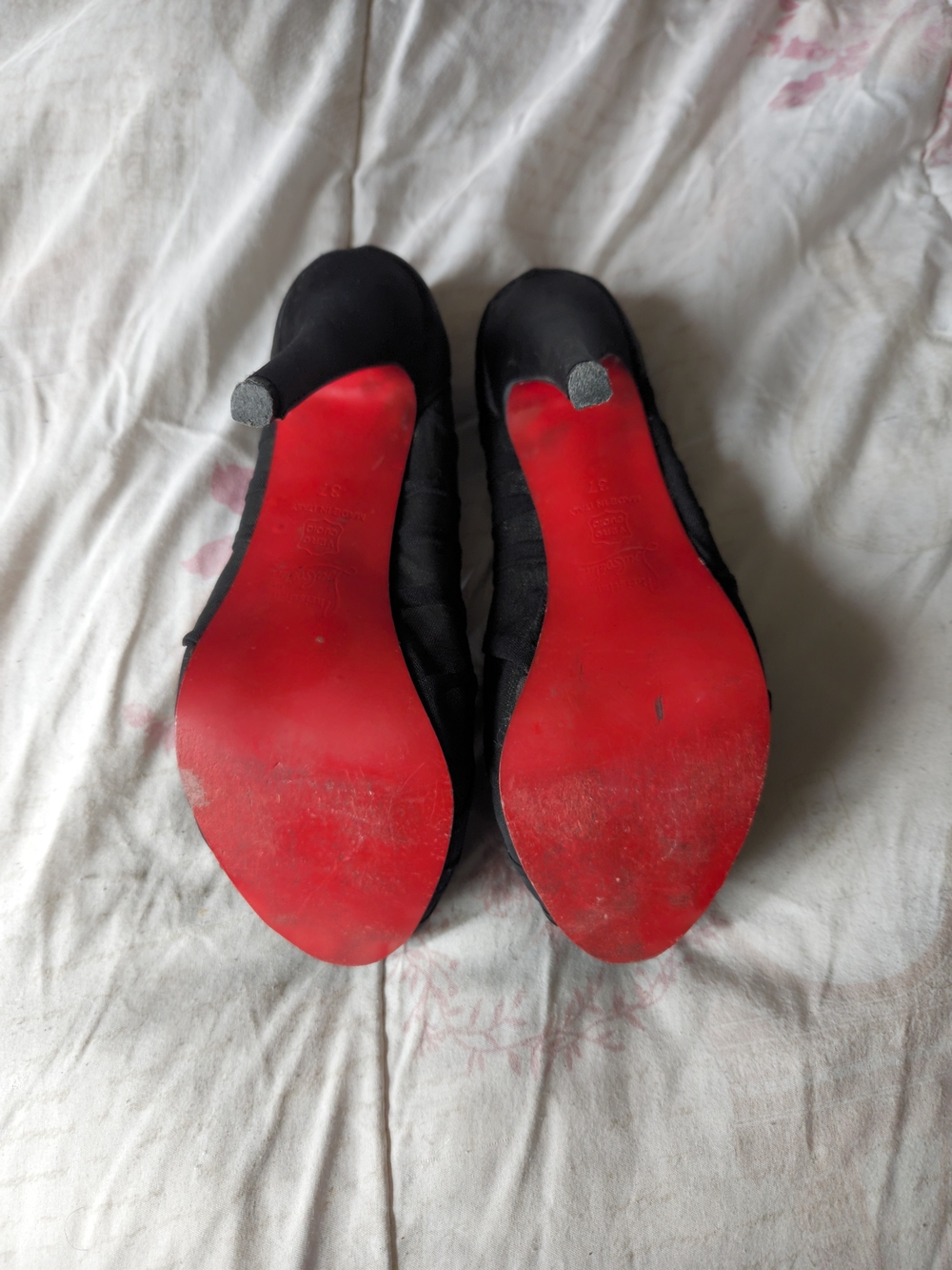 Christian Louboutin Black Mesh Peep-Toe Flat Shoe - Picture 8 of 8